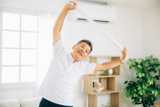 エアコンの効いた部屋でもOK!「ながら運動」で認知症予防