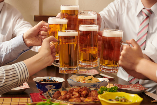 忘年会シーズンに気を付けたいこと3選｜“楽しく飲んで”脳を守る習慣